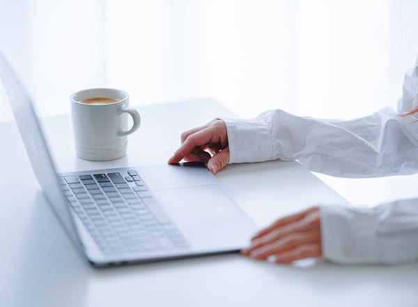 お問い合わせ（お見積り無料）