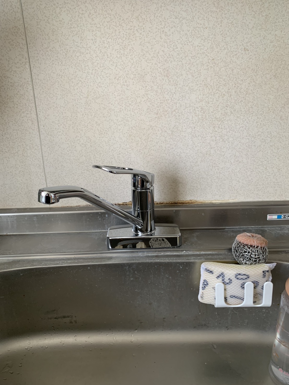 台所・浴室・洗面水栓本体交換作業写真